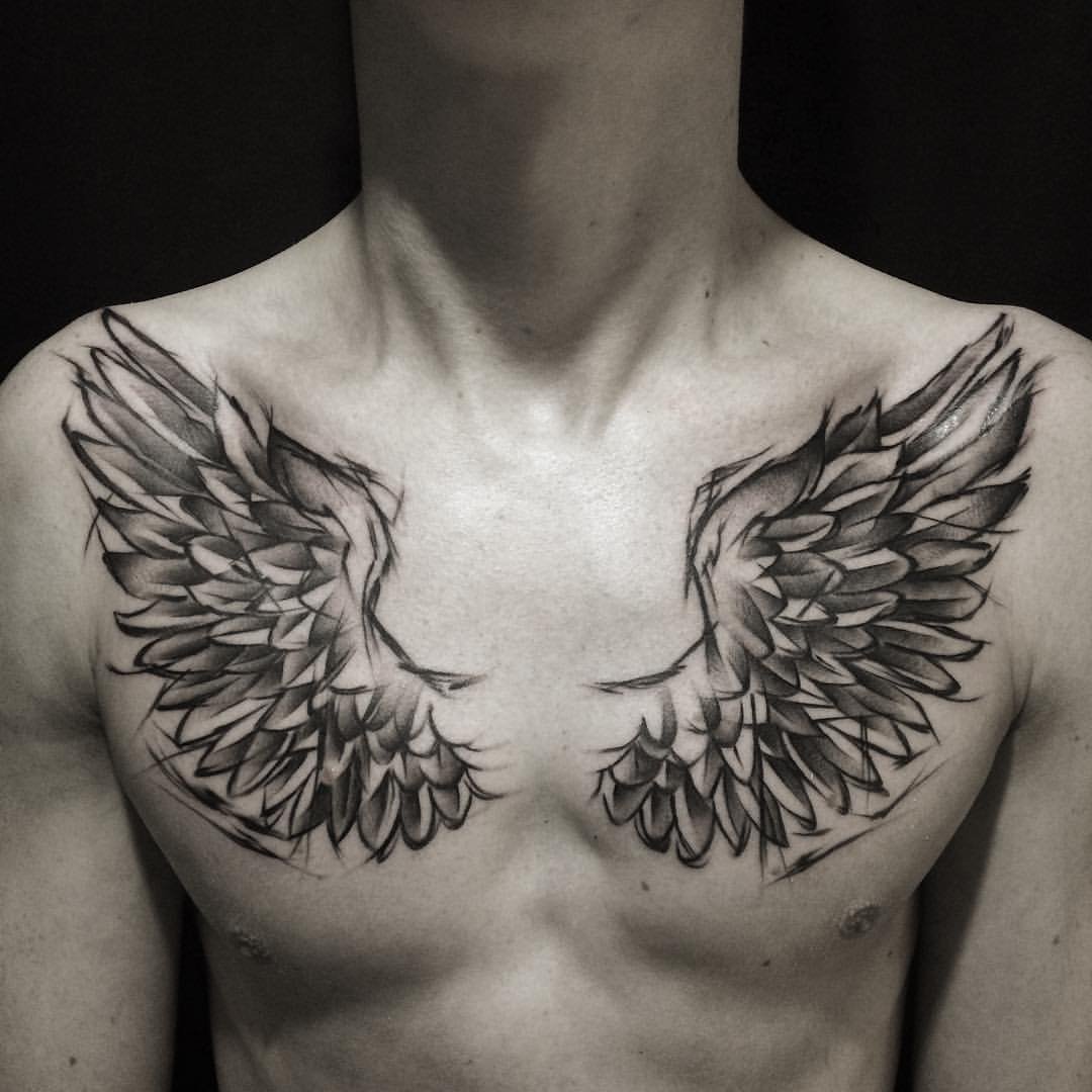 Татуировка на груди. Тату Крылья на груди. Татуировки на грудине мужские. Тату на грудной клетке мужские. Тату Крылья на груди мужские.